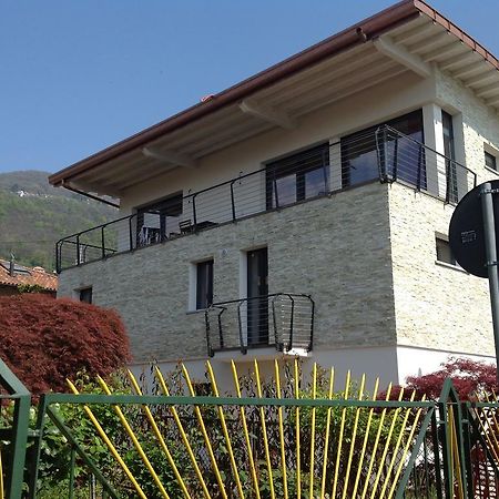 Casa Robilio Lägenhet Maccagno Exteriör bild