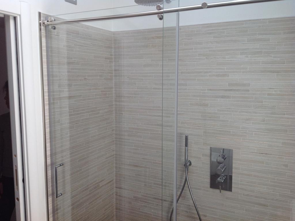 Casa Robilio Lägenhet Maccagno Exteriör bild